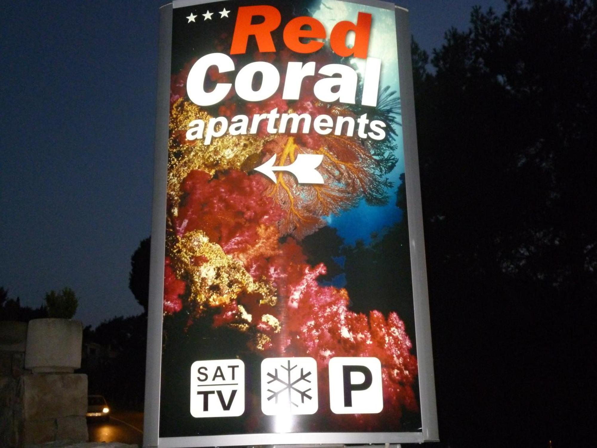 Apartments Red Coral ツァヴタット エクステリア 写真